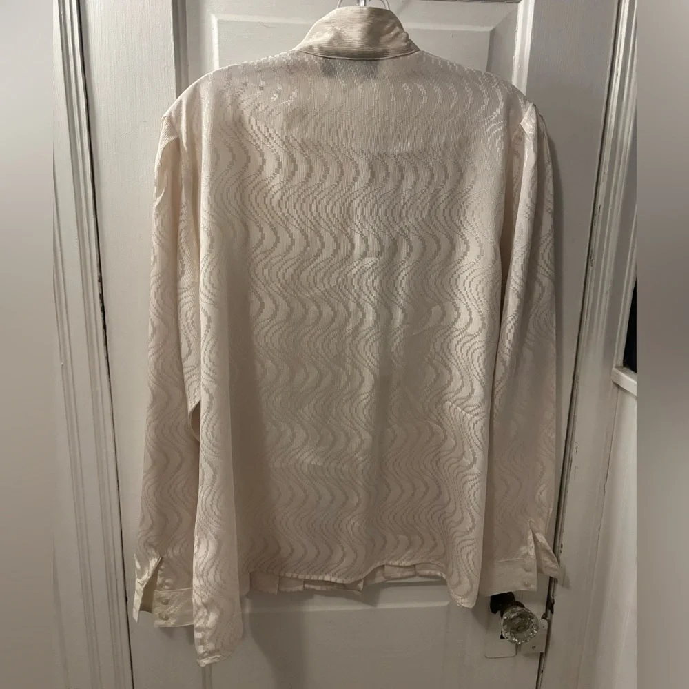 Vintage 80s Cream Ruffle Cravat High Neck Romantic Victorian Blouse - Picture 3 of 4